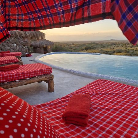 Original Maasai Lodge - Africa Amini Life Engare Nanyuki Exterior foto